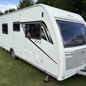Lunar Venus 550. 2018 Lightweight, 4 Berth. Immaculate Condition!
