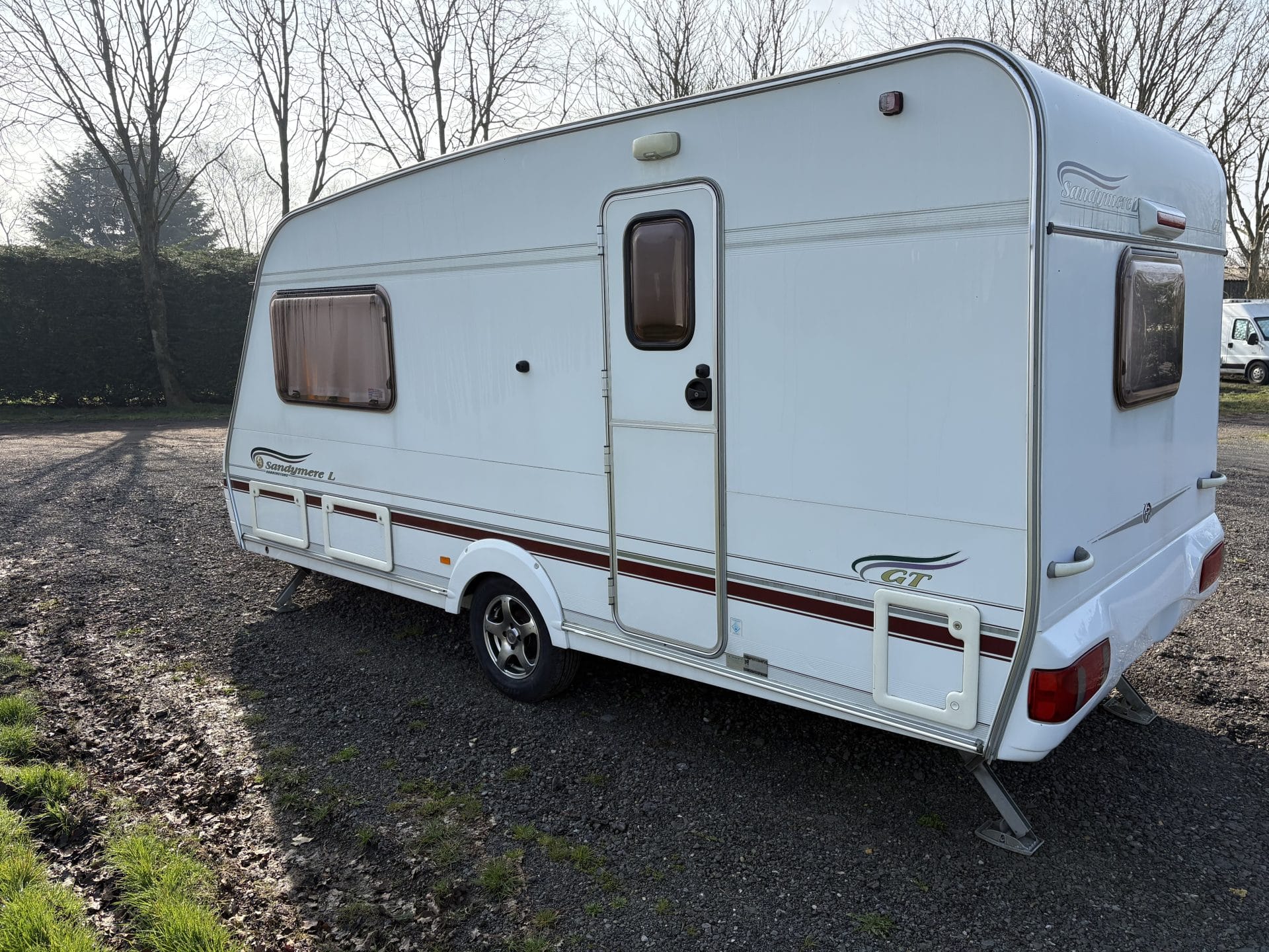 2003 Swift Sandymere L GT 2 Berth Caravan | Lightweight | Fully Equipped | Excellent Condition - Image 4